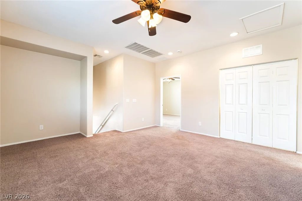 6303 Solomon Spring, Las Vegas, NV 89122