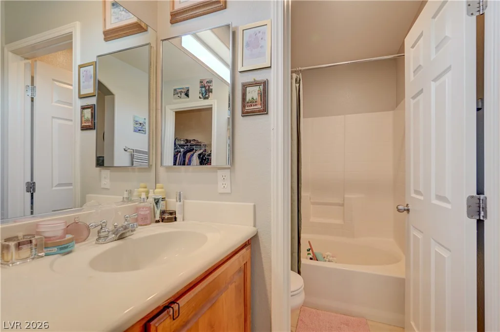9941 Carrizo Springs, Las Vegas, NV 89148