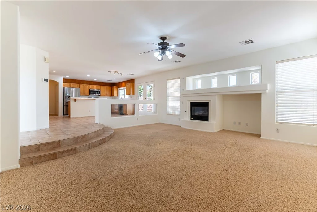 8700 Wild Diamond, Las Vegas, NV 89143