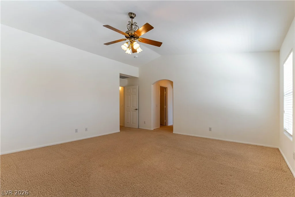 8700 Wild Diamond, Las Vegas, NV 89143