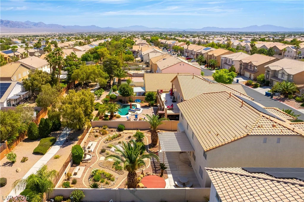 8700 Wild Diamond, Las Vegas, NV 89143