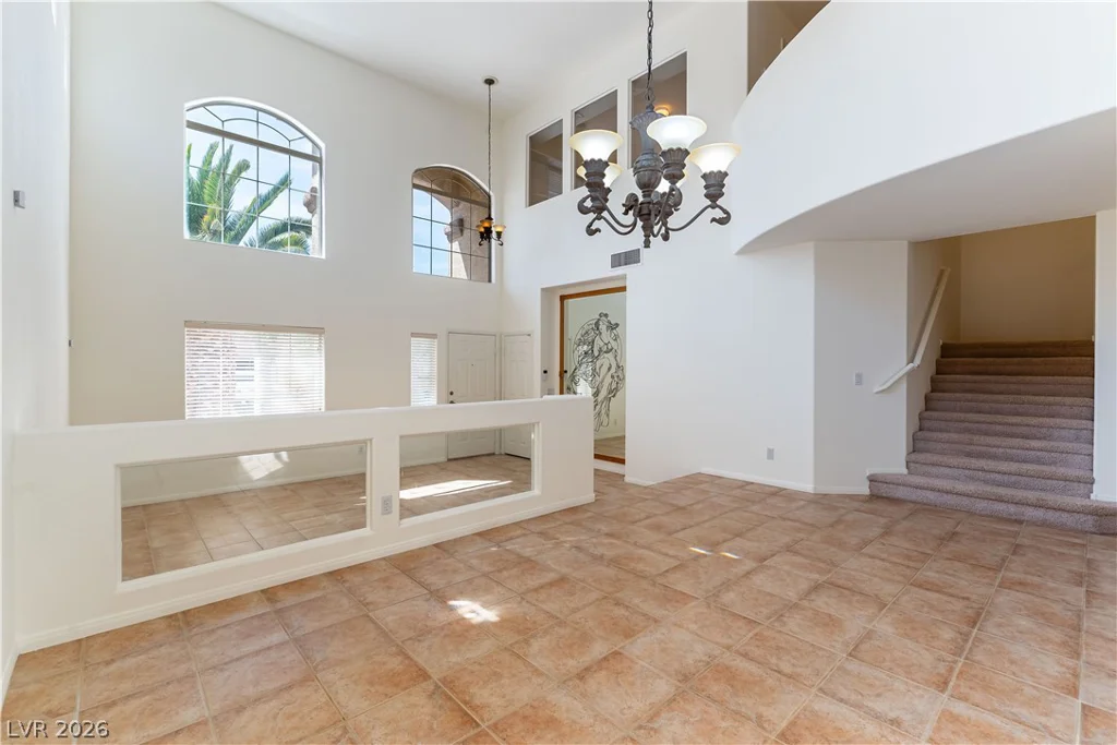 8700 Wild Diamond, Las Vegas, NV 89143