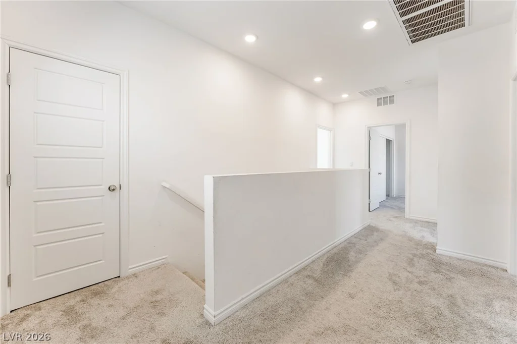 2915 Overlook Brook, Las Vegas, NV 89156