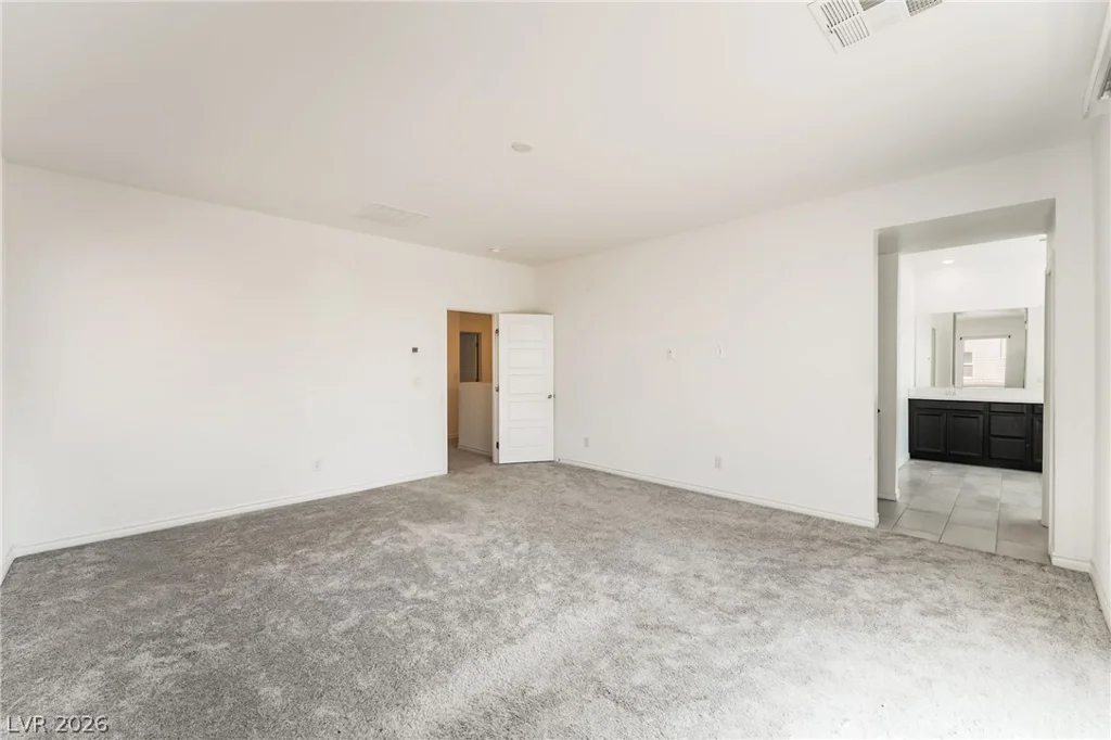 2915 Overlook Brook, Las Vegas, NV 89156