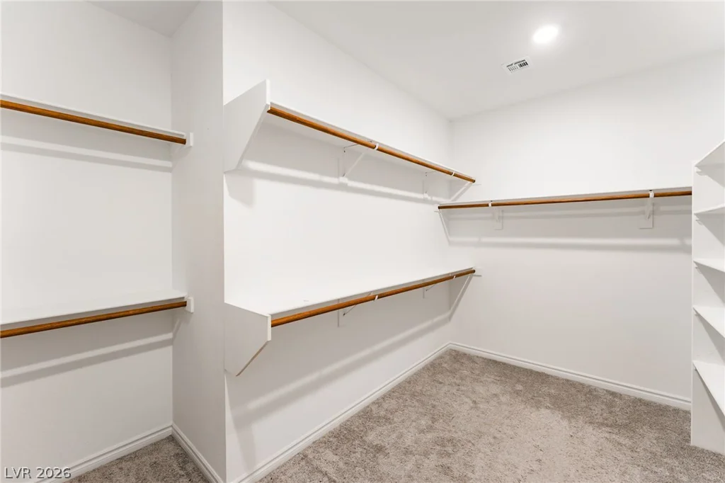 2915 Overlook Brook, Las Vegas, NV 89156