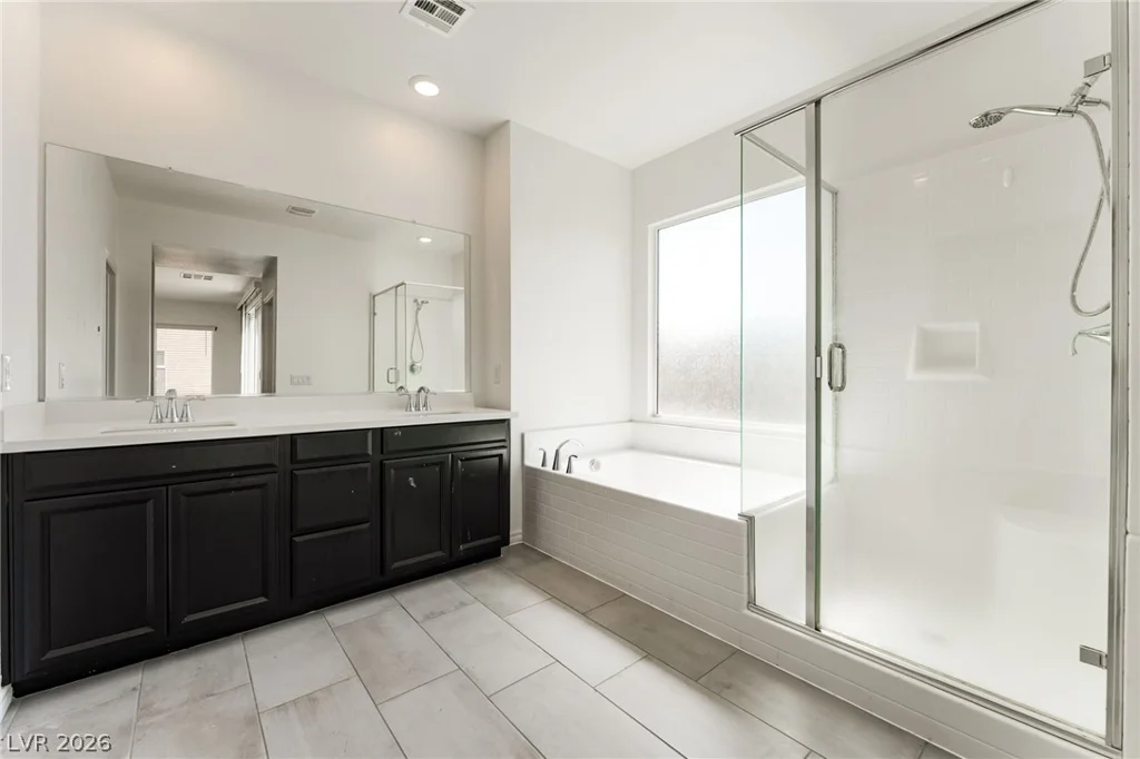 2915 Overlook Brook, Las Vegas, NV 89156