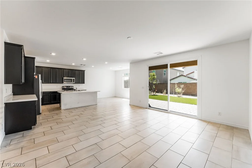 2915 Overlook Brook, Las Vegas, NV 89156