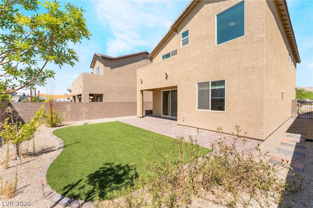 2915 Overlook Brook, Las Vegas, NV 89156