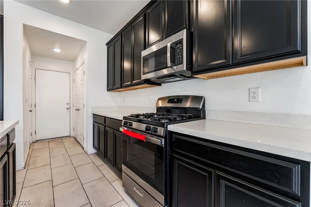 2915 Overlook Brook, Las Vegas, NV 89156