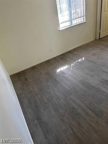 5284 Wellesley, Las Vegas, NV 89122