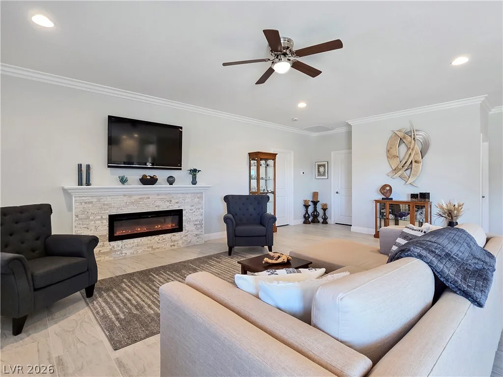 5471 Lincolnwood, Pahrump, NV 89061