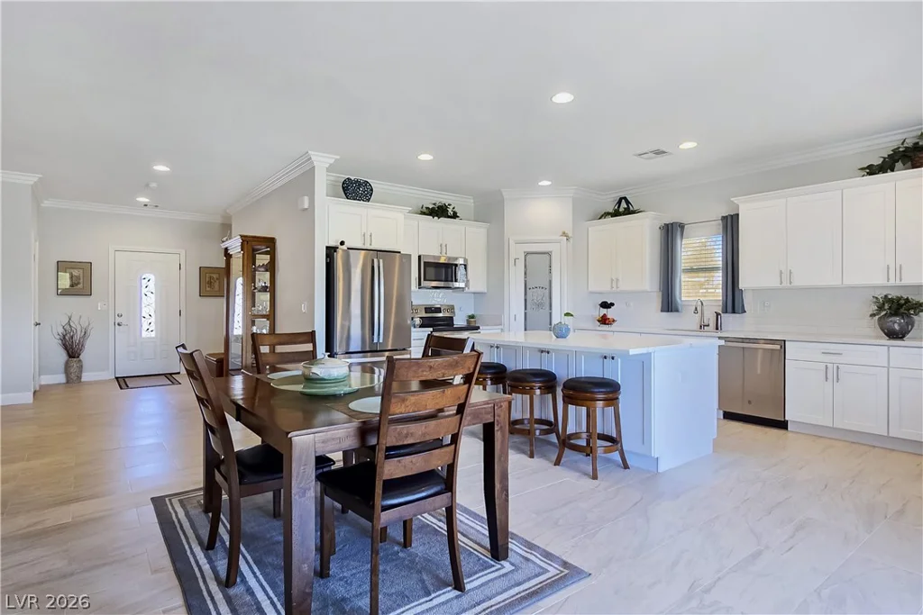 5471 Lincolnwood, Pahrump, NV 89061