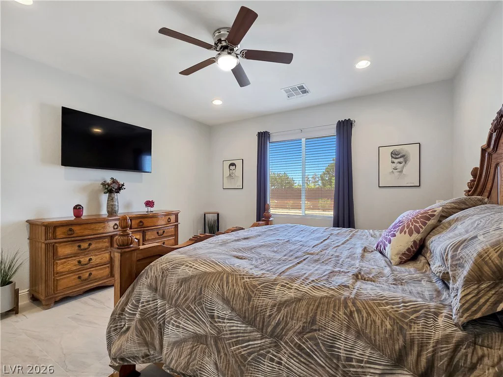 5471 Lincolnwood, Pahrump, NV 89061