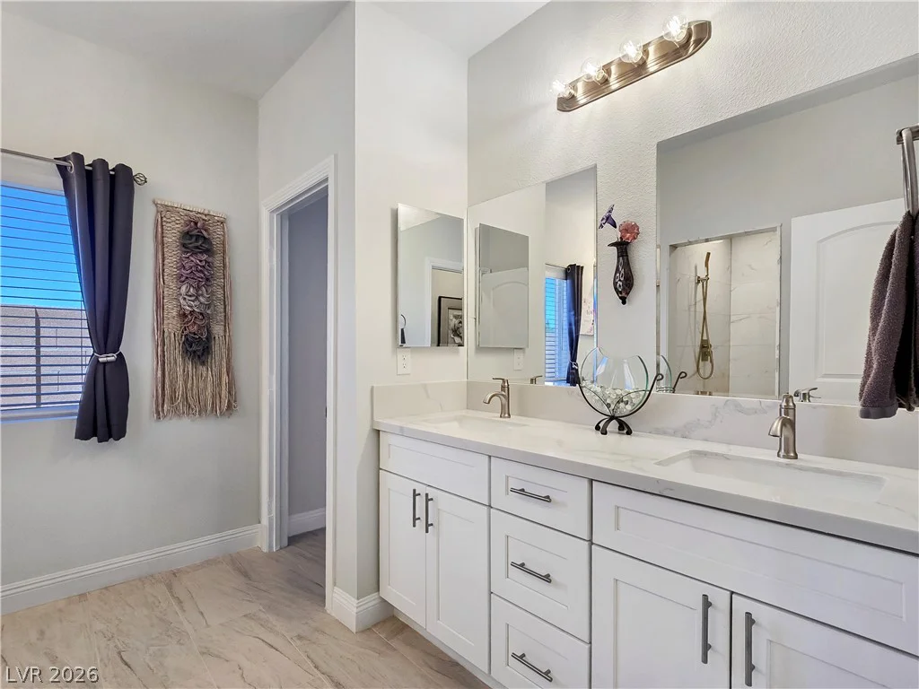 5471 Lincolnwood, Pahrump, NV 89061
