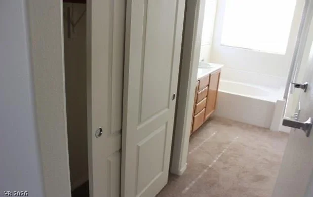 3711 Lodina, Las Vegas, NV 89141