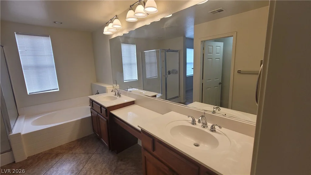 11478 Ogden Mills, Las Vegas, NV 89135