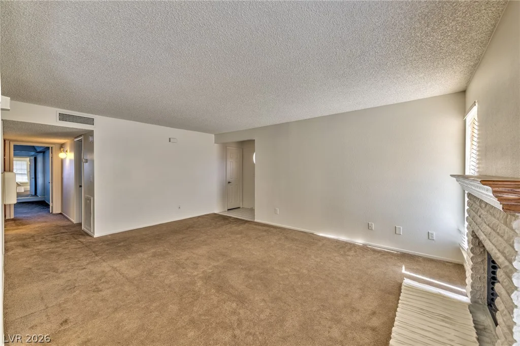 1751 Reno, Las Vegas, NV 89119
