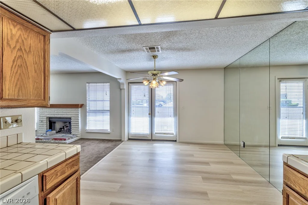1751 Reno, Las Vegas, NV 89119