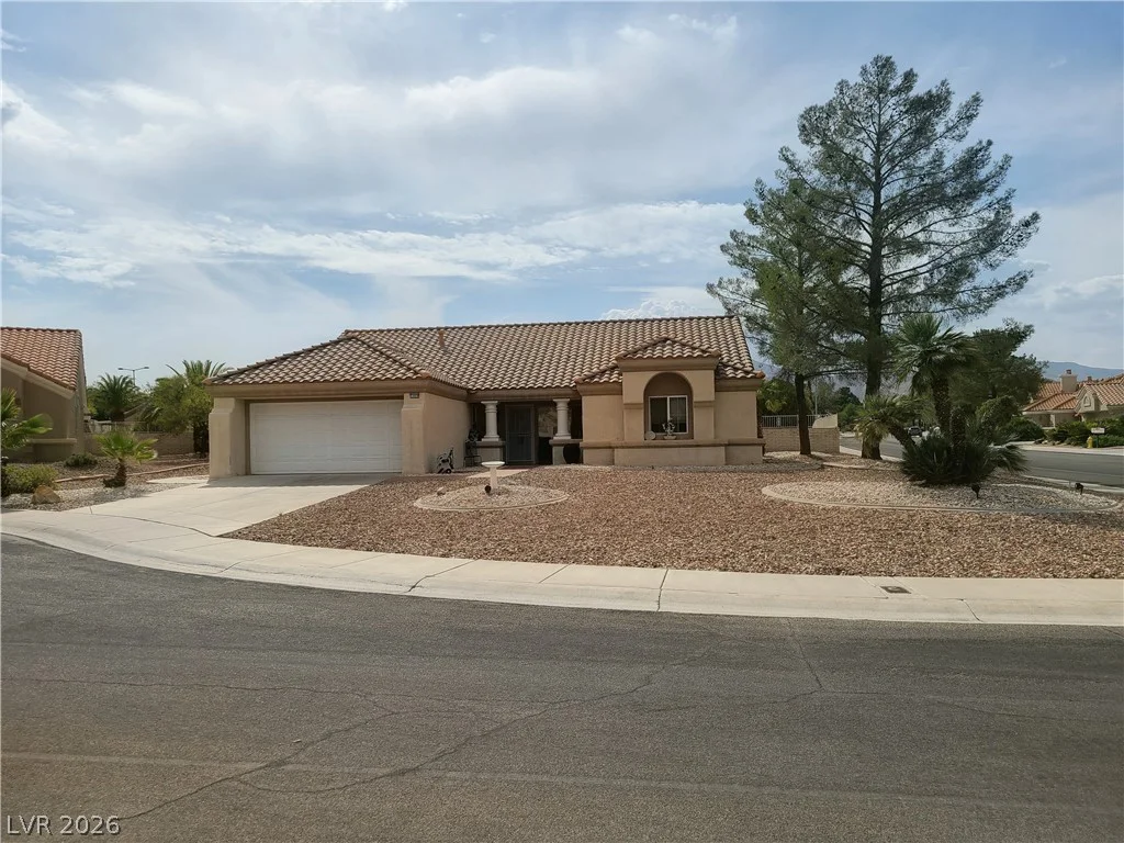 2409 Floyd, Las Vegas, NV 89134