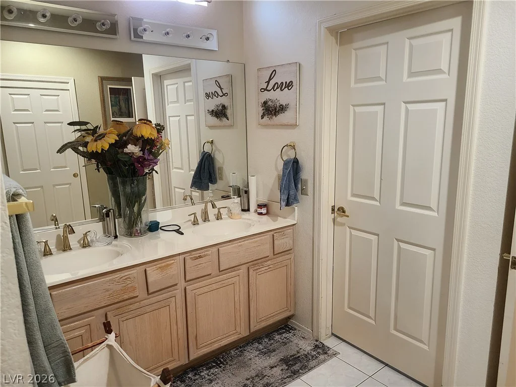 2409 Floyd, Las Vegas, NV 89134