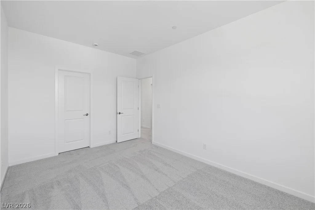 11970 Angle Cliff, Las Vegas, NV 89138