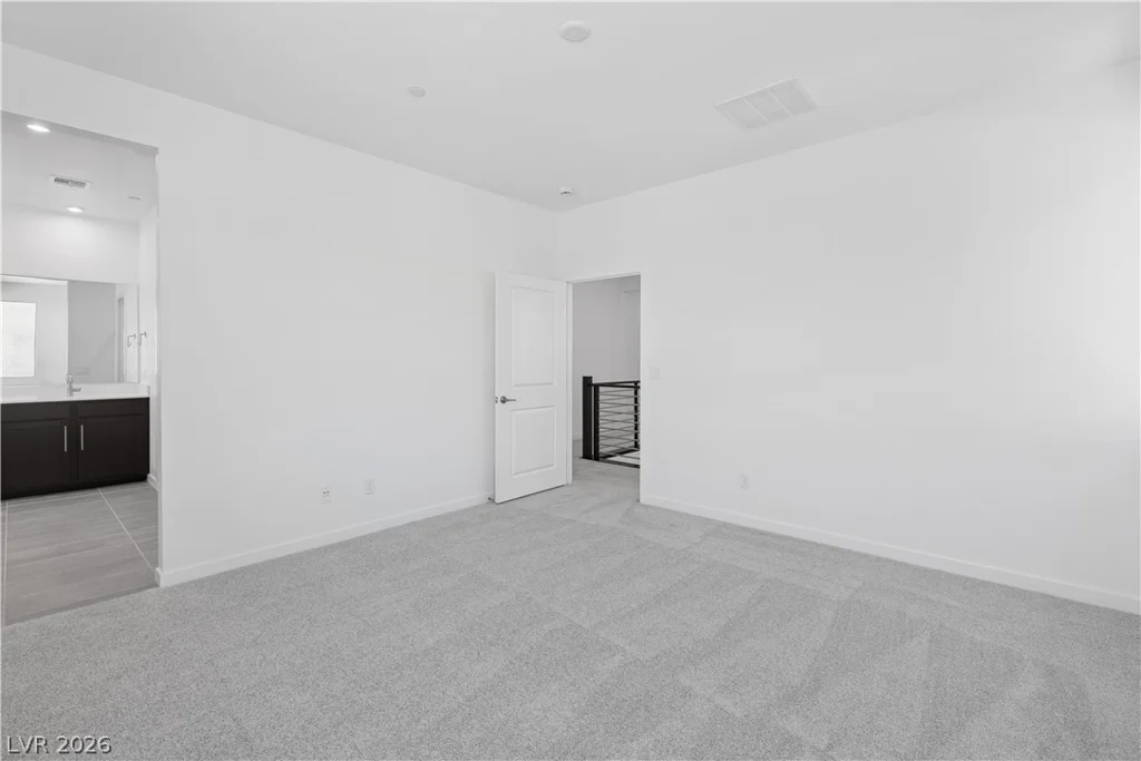 11970 Angle Cliff, Las Vegas, NV 89138