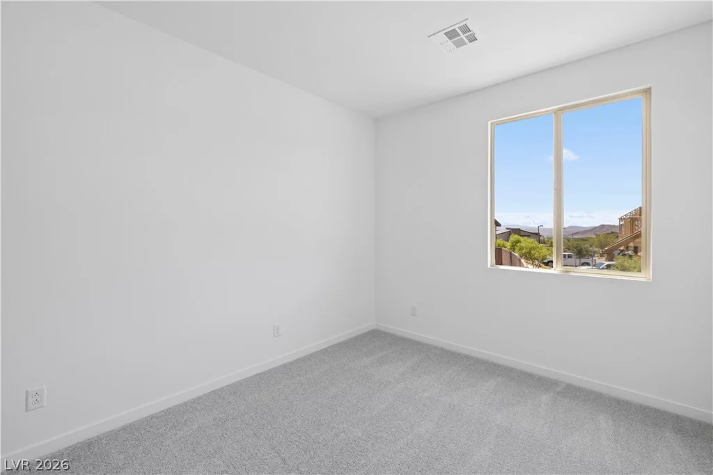 11970 Angle Cliff, Las Vegas, NV 89138