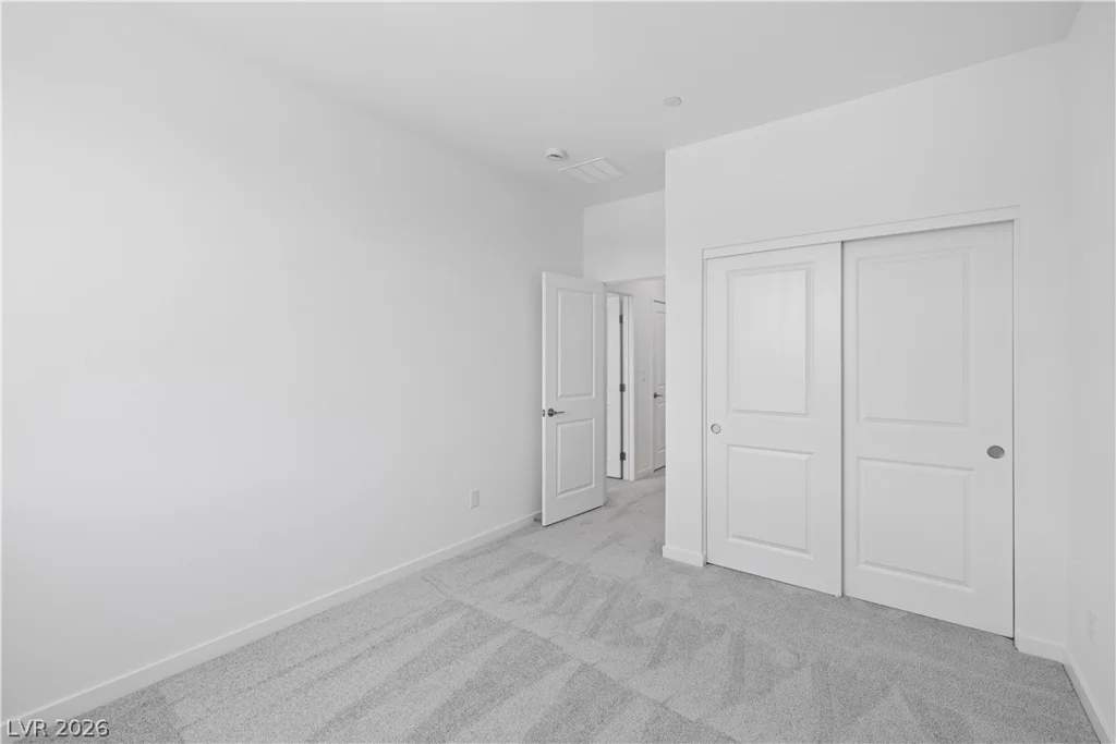 11970 Angle Cliff, Las Vegas, NV 89138