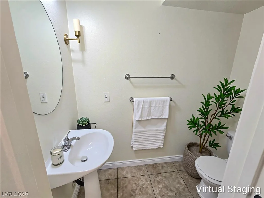 10520 Sun Palace, Las Vegas, NV 89129