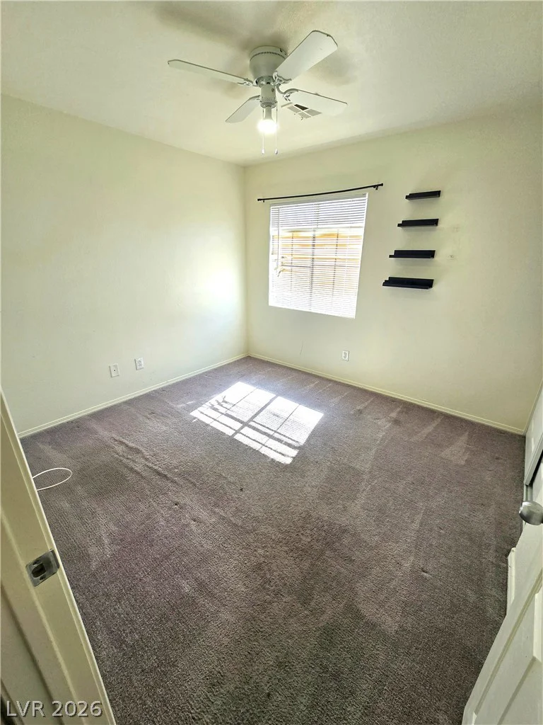 10520 Sun Palace, Las Vegas, NV 89129