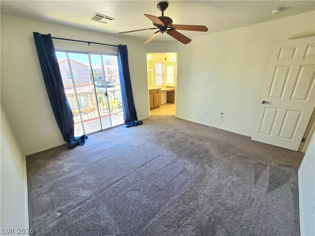 10520 Sun Palace, Las Vegas, NV 89129