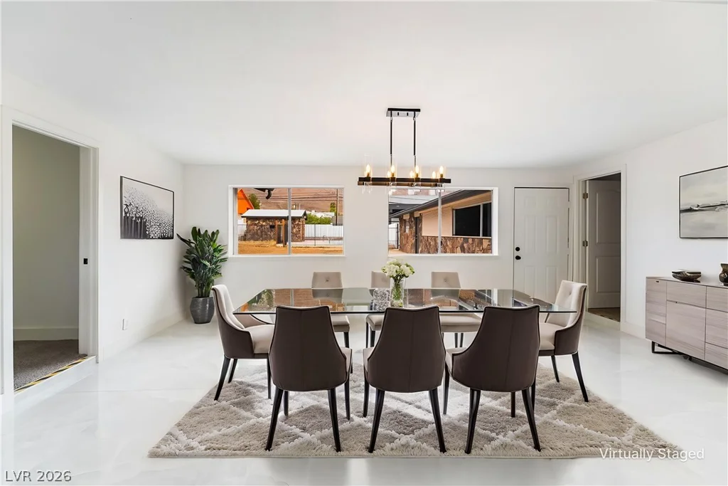 706 Hollywood, Las Vegas, NV 89110