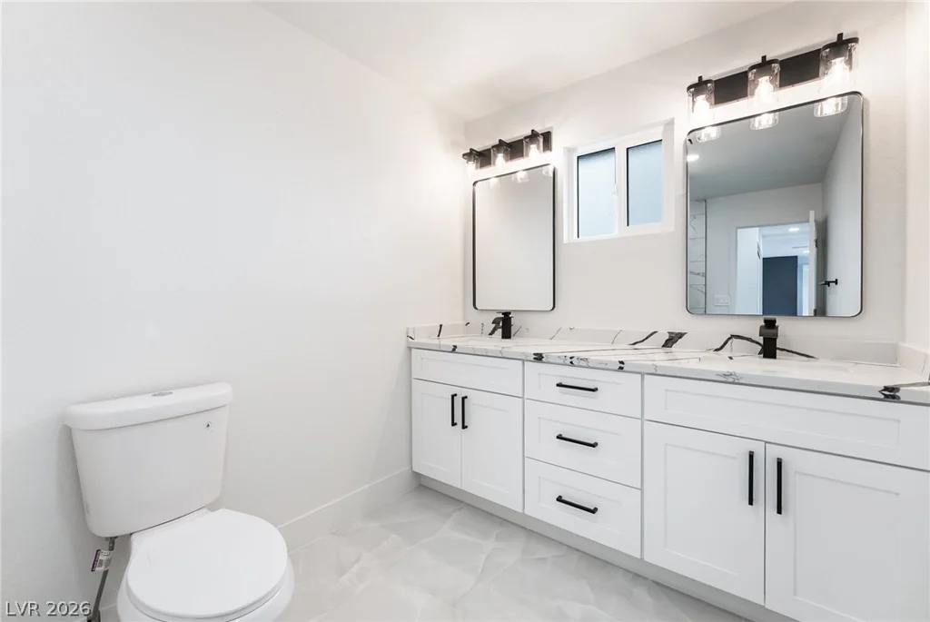 706 Hollywood, Las Vegas, NV 89110
