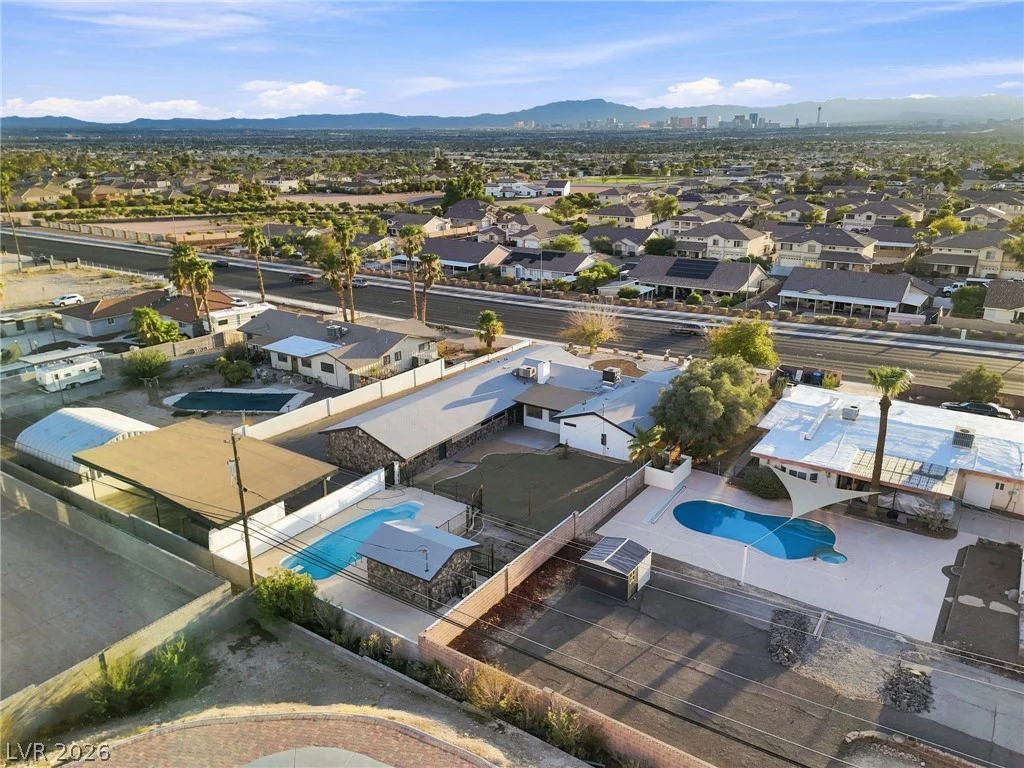 706 Hollywood, Las Vegas, NV 89110
