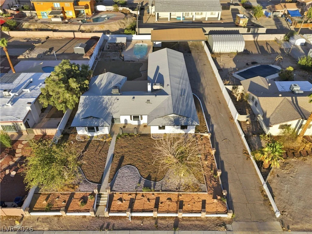 706 Hollywood, Las Vegas, NV 89110