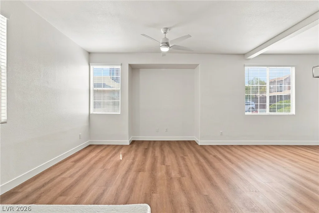1704 Queen Victoria, Las Vegas, NV 89144