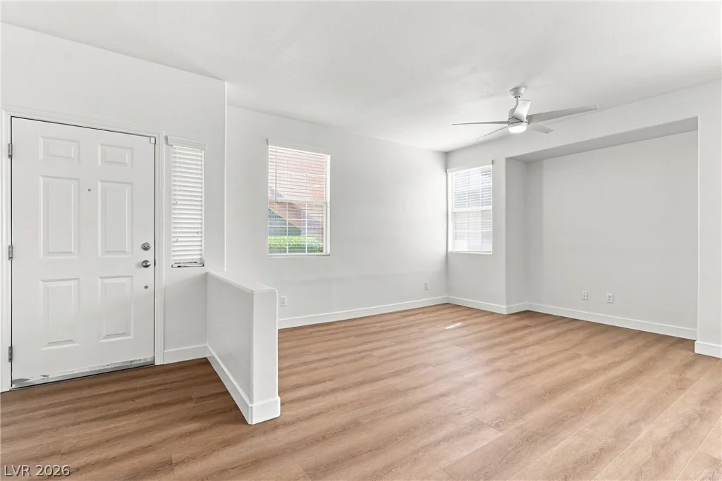 1704 Queen Victoria, Las Vegas, NV 89144
