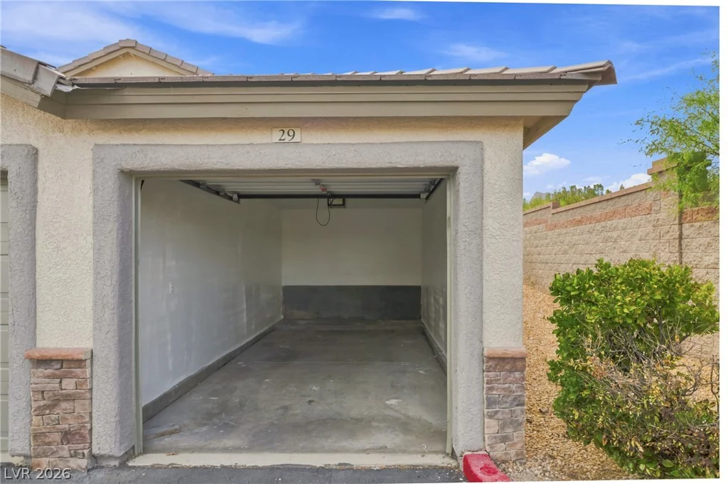 1704 Queen Victoria, Las Vegas, NV 89144