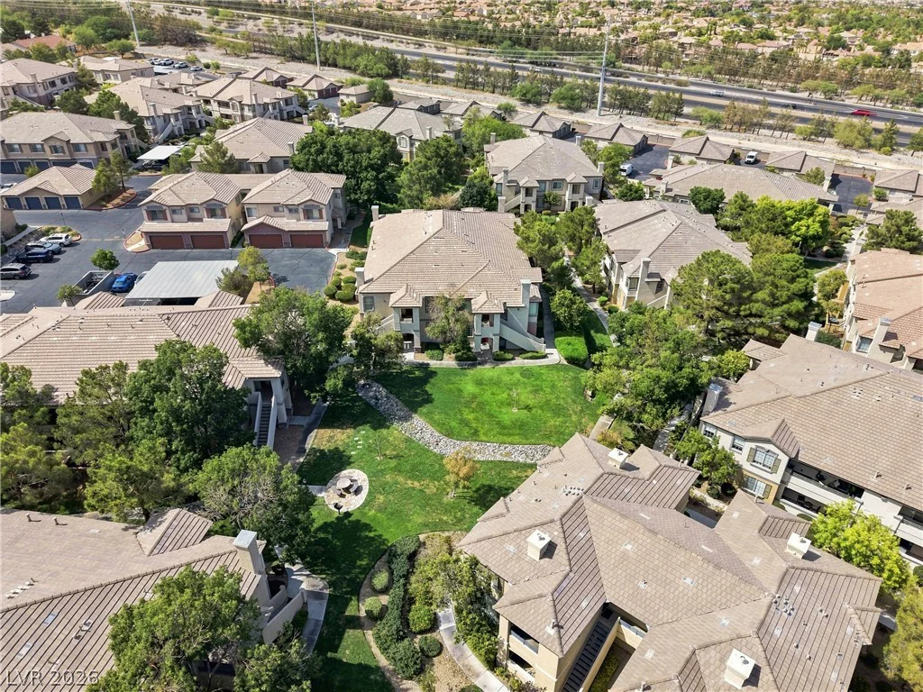 1704 Queen Victoria, Las Vegas, NV 89144