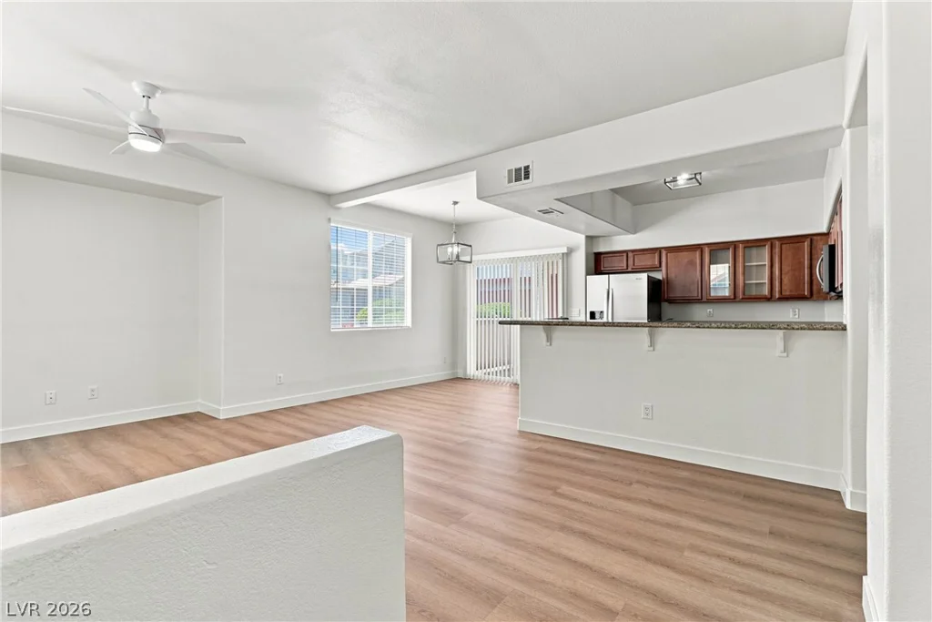 1704 Queen Victoria, Las Vegas, NV 89144