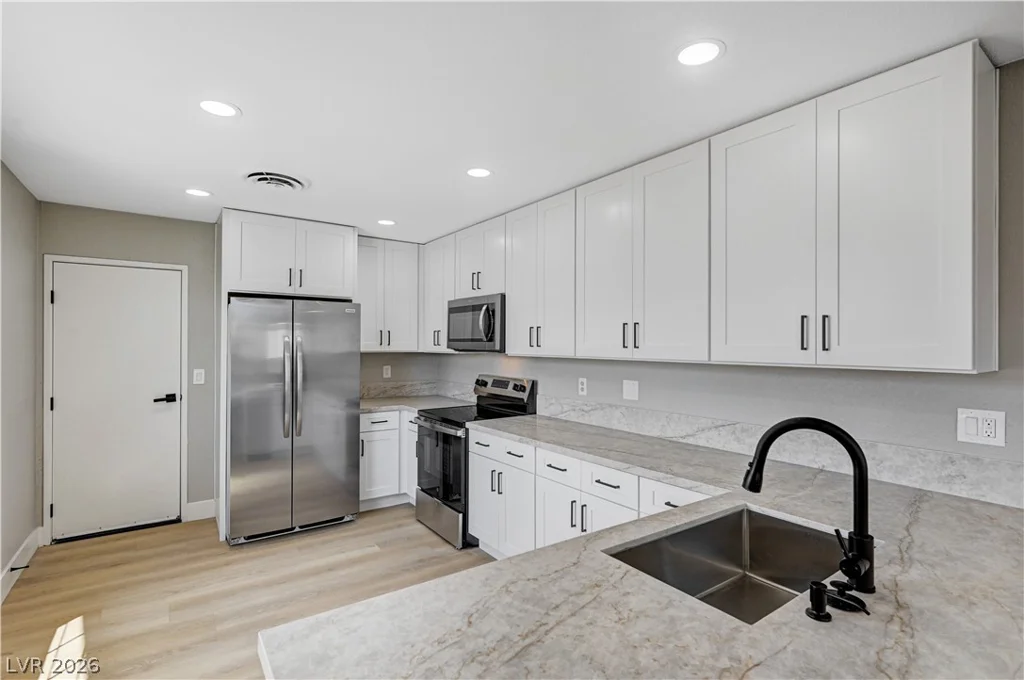 4098 Boratko, Las Vegas, NV 89115