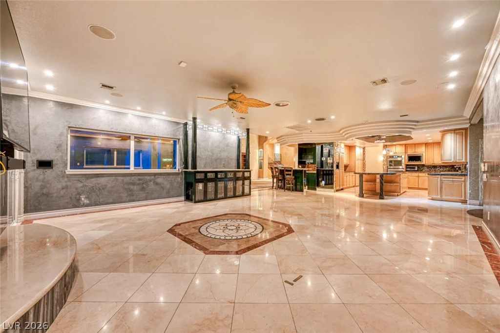 2426 Palomino, Las Vegas, NV 89107