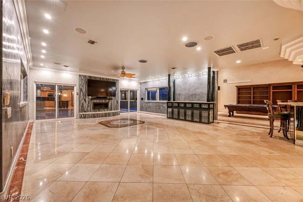 2426 Palomino, Las Vegas, NV 89107