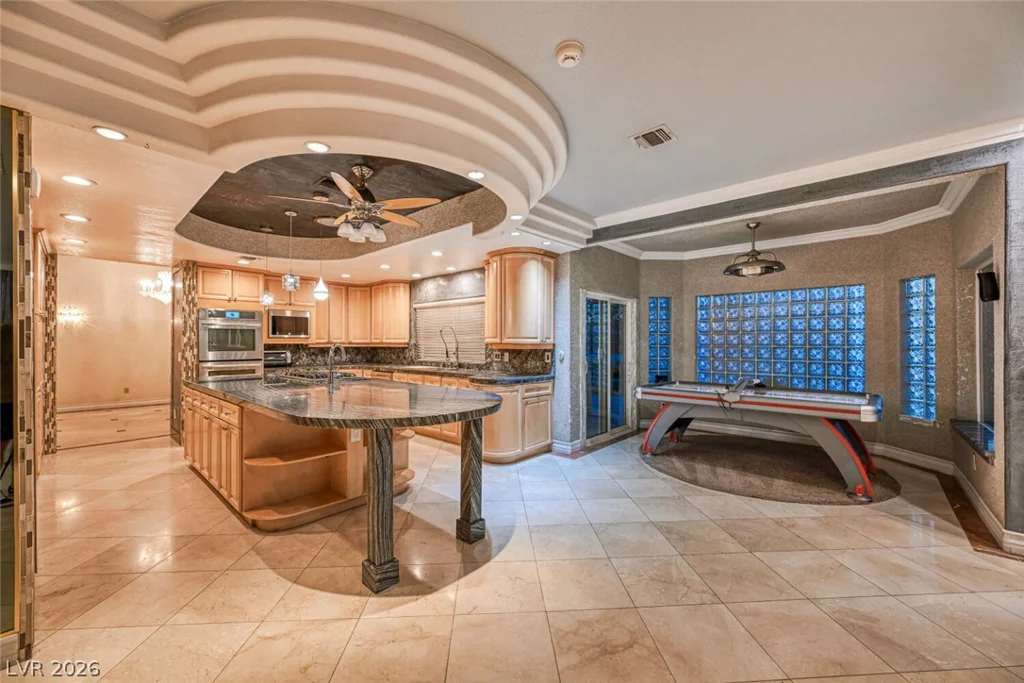 2426 Palomino, Las Vegas, NV 89107