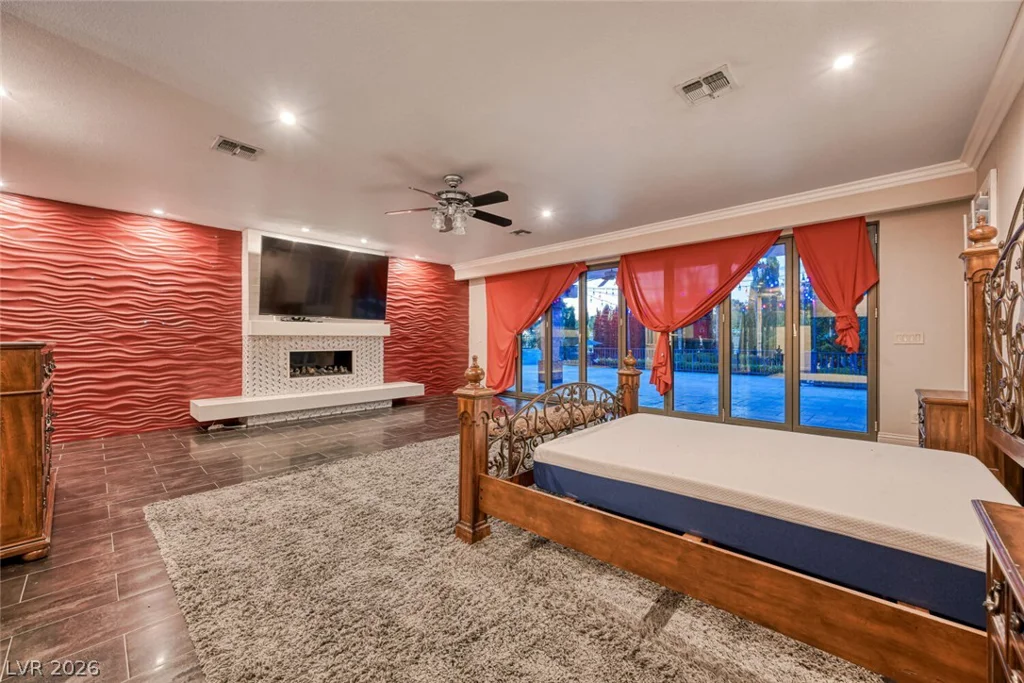 2426 Palomino, Las Vegas, NV 89107