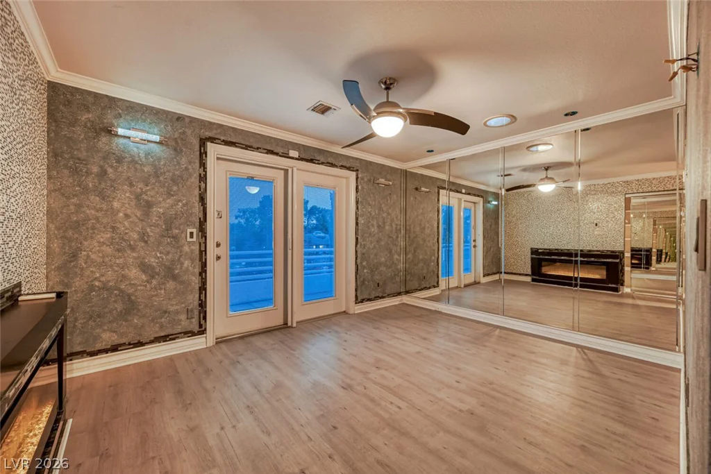 2426 Palomino, Las Vegas, NV 89107