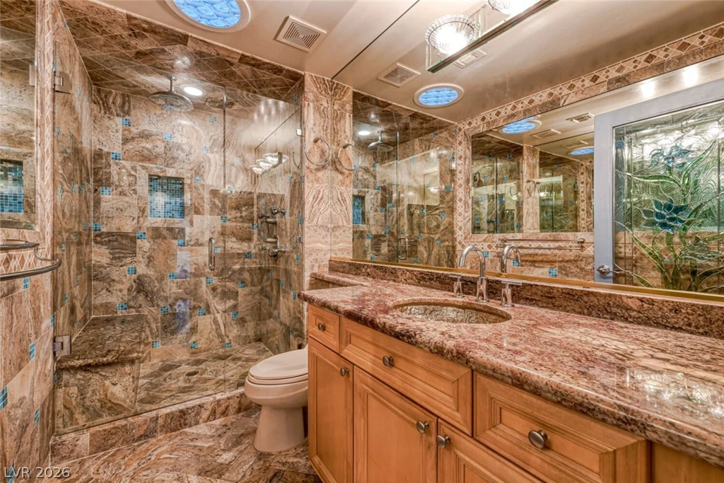 2426 Palomino, Las Vegas, NV 89107