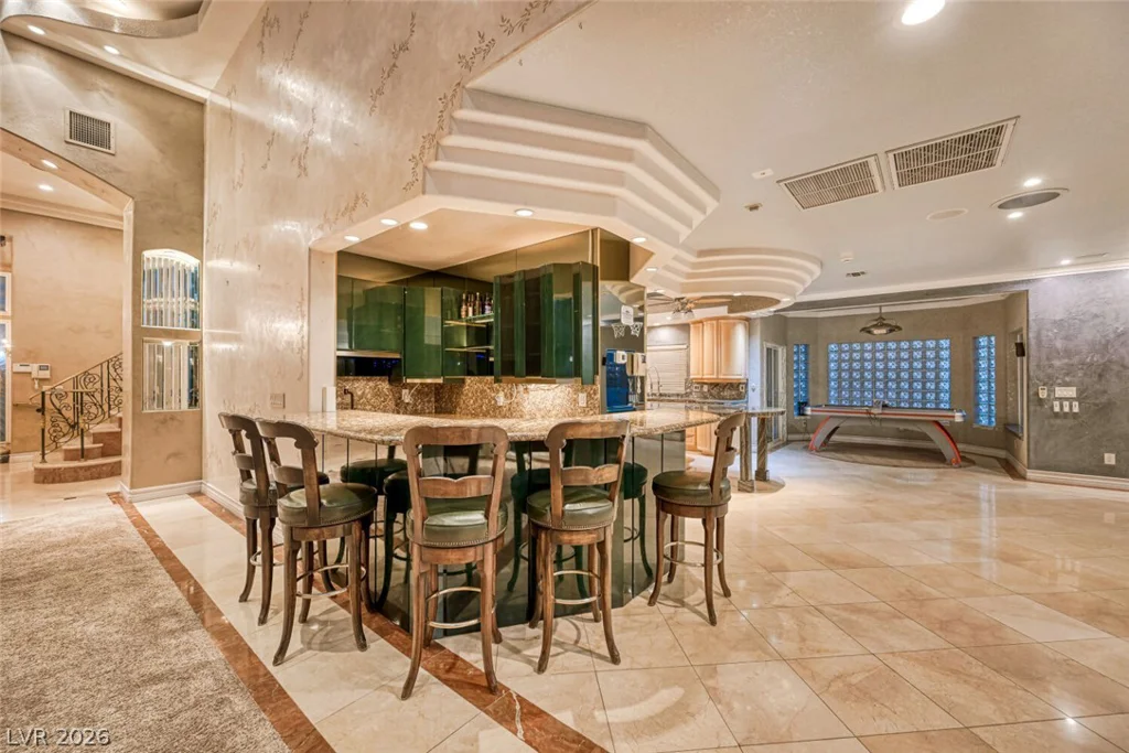 2426 Palomino, Las Vegas, NV 89107