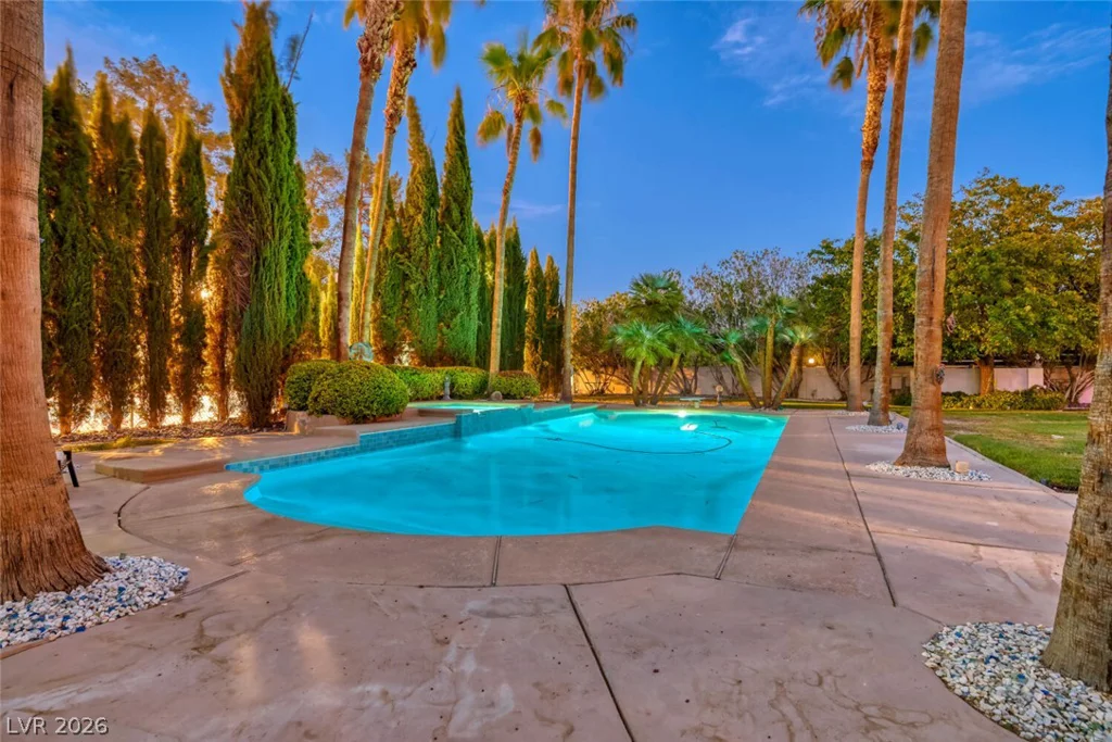 2426 Palomino, Las Vegas, NV 89107