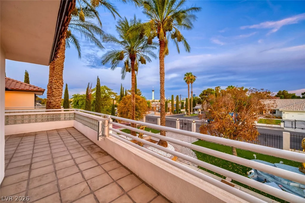 2426 Palomino, Las Vegas, NV 89107